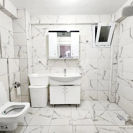 Tekhome Apartment